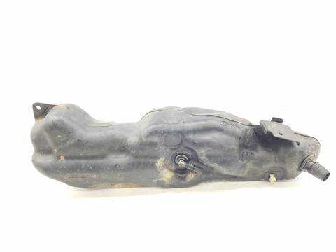 Foto 2ª: Deposito AdBlue Toyota Land Cruiser GX (2010)