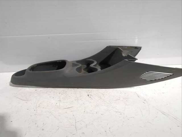 Consola Central Peugeot 107 1.4 HDI 54CV 40KW