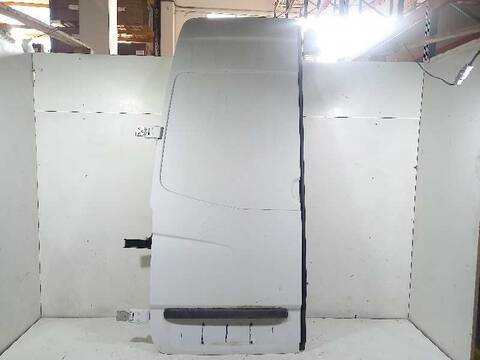 Foto 1ª: Puerta Trasera Izquierda Mercedes Sprinter 413/416/510/513/516 CDI 906.653/655/657) 129CV 95KW CAJA CERRADA (2009)