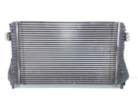 Foto 3ª: Intercooler Volkswagen Sharan 200CV 147KW (2010)