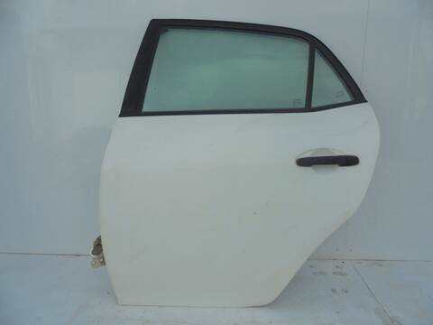 Puerta Trasera Izquierda Toyota Auris ACTIVE 90CV 66KW