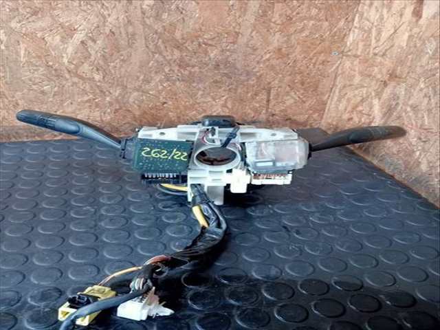 Foto 2ª: Mando Multifuncion Subaru Legacy 2.0 R SW 150CV (2003)
