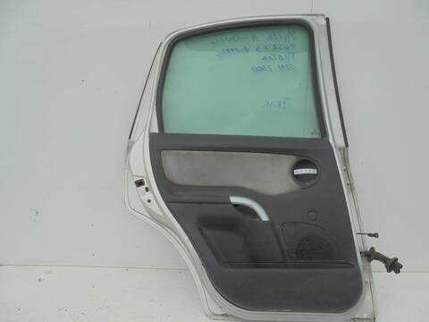 Foto 2ª: Puerta Trasera Izquierda Citroen C3 1.4 HDI SX PLUS 68CV 50KW [8HX] (2004)
