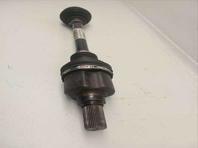 Foto 3ª: Transmision Delantera Izquierda Peugeot 3008 GT 130CV 96KW [YH01] (2021)