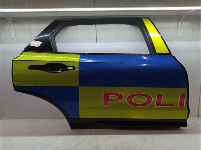 Foto 2ª: Puerta Trasera Derecha Volvo XC 60 197 CV 145KW [D420T8] (2024)