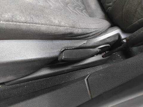 Foto 2ª: Asiento Delantero Izquierdo Opel Astra A17DTS BERLINA (2014)
