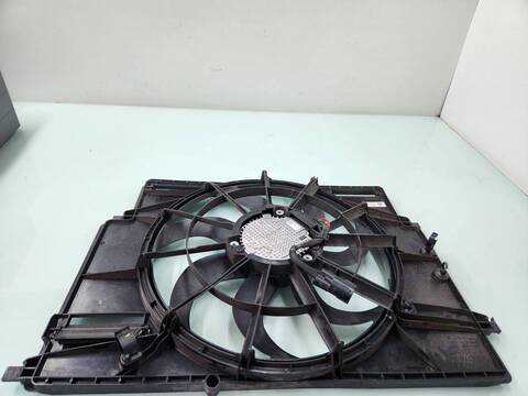 Foto 3ª: Electroventilador Volvo XC 40 MOMENTUM PRO 2WD 163CV 120KW [B3154T2] (2020)