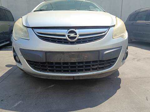 Foto 1ª: Paragolpes Delantero Opel Corsa A14XER (2011)