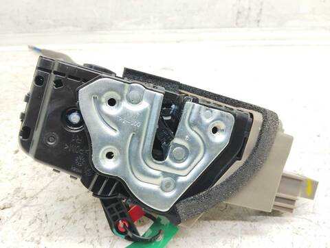 Foto 4ª: Cerradura Puerta Trasera Derecha Kia Xceed DRIVE 136CV 100KW [D4FE] (2020)