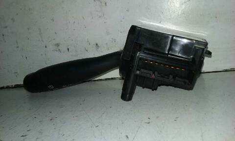 Foto 2ª: Mando Multifuncion Suzuki Swift 1.3 16V CAT BERLINA 92CV 68KW [M13A] (2007)