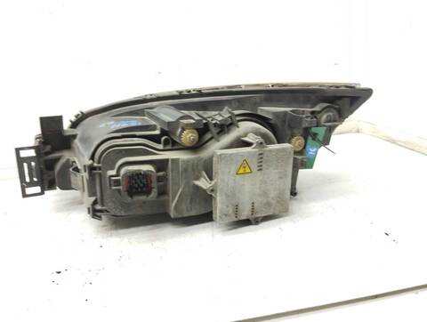 Foto 3ª: Faro Derecho Ford Mondeo AMBIENTE BERLINA 115CV 85KW [D6BA] (2001)