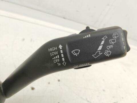 Foto 4ª: Mando Multifuncion Volkswagen Golf 102CV 75KW [CGG] (2011)