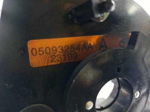 Foto 3ª: Anillo Airbag Chrysler Voyager 2.5 TD FAMILY 116CV 85KW [425CLIRSX] (2000)