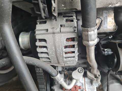 Foto 1ª: Alternador Audi A1 25 TFSI BASICO 95CV 70KW [DLAC] (2022)