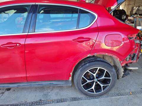 Puerta Trasera Izquierda Alfa Romeo Stelvio EXECUTIVE 4WD 209CV 154KW