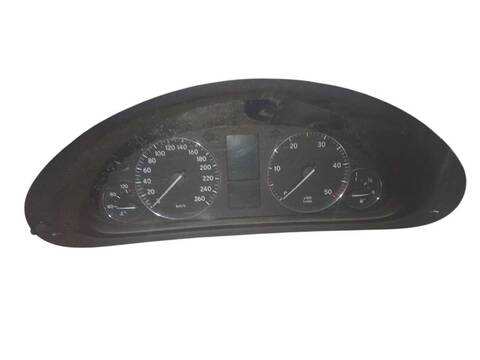 Cuadro de Instrumentos Mercedes Clase C 160 C 220 CDI 203.008)