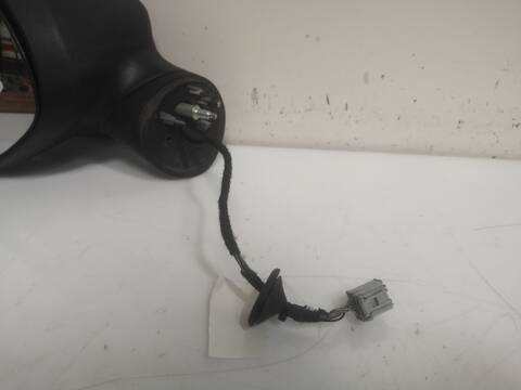 Foto 3ª: Retrovisor Izquierdo Ford Fiesta XUJB (2015)