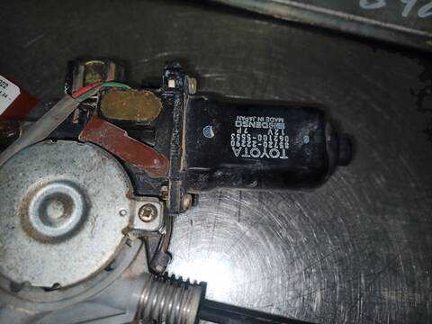 Foto 3ª: Elevalunas Eléctrico Delantero Izquierdo Toyota Rav4 BASICO 128CV 94KW [3S-FE] (2001)