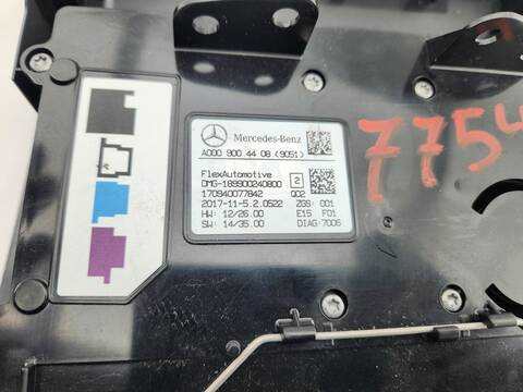 Foto 2ª: Luz Interior Mercedes Clase B 150 B 200 CDI 246.208) 136CV 100KW [651930] (2017)