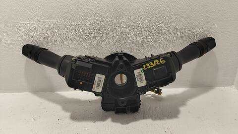 Foto 2ª: Mando Multifuncion Kia Ceed TECH 1 CAT 1396 CM3) 99CV [D4FA] (2012)