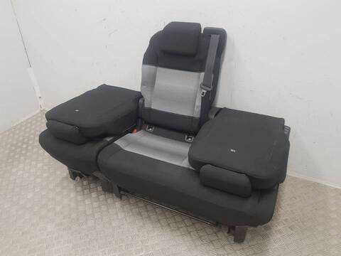 Foto 3ª: Asiento Trasero Central Citroen Spacetourer FEEL M (2016)
