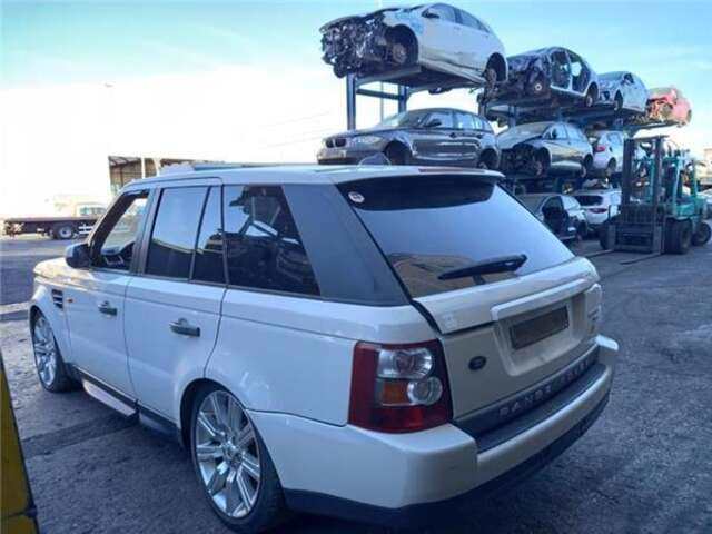 Foto 2ª: Faro Antiniebla Delantero Derecho Land Rover Range 3.6 V8 TD EDITION 60 YRS [3.6 LTR. - 200 KW TD V8] [368DT]