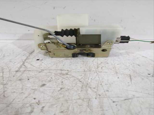 Foto 2ª: Cerradura Puerta Delantera Izquierda Renault Megane 1.6 16V LA00 LA04 LA0B LA11 LA16 LA19 LA1J LA1K ... 107CV 79KW I CLASSIC LA0/1_) [K4M 700,K4M 701,K4M 706,K4M 708,K4M 709]