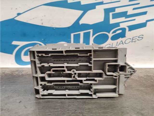 Foto 3ª: Caja Reles Fusibles Fiat Stilo 1.6 16V (192_XB1A) [182 B6.000]