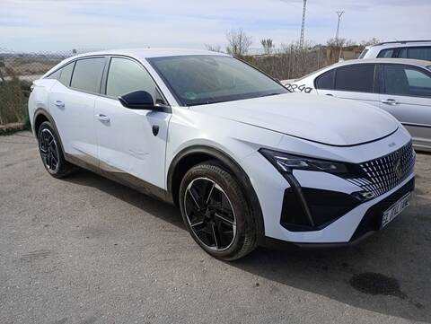 Capot Peugeot 408 GT 130CV 96KW