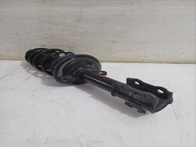 Foto 3ª: Amortiguador Delantero Derecho Toyota Yaris ACTIVE 112CV [2NRFKE] (2017)