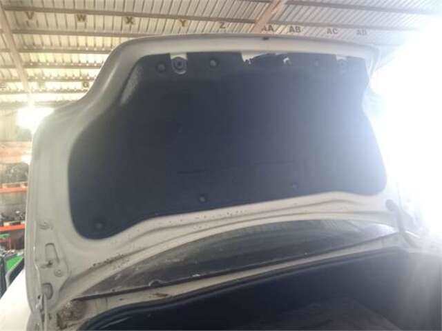 Foto 3ª: Maletero Bmw Serie 1 114 2.0 120D [2.0 LTR. - 130 KW TURBODIESEL CAT] [N47 D20 C]