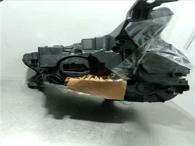 Foto 3ª: Faro Derecho Citroen C4 1.5 FEEL PACK [1.5 LTR. - 96 KW BLUE-HDI FAP] [YHZ / DV5RC]