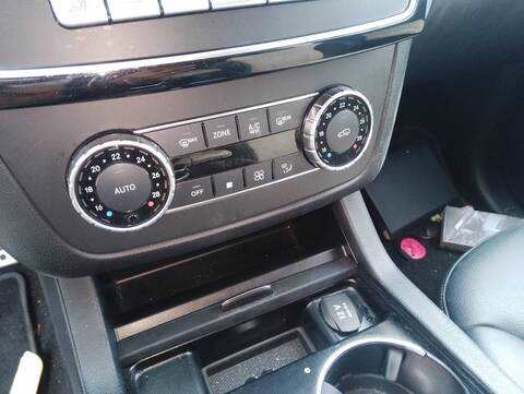 Foto 3ª: Mando Climatizador Mercedes Clase G 230 GLE 350 D 4MATIC 258CV 190KW [642826] (2017)