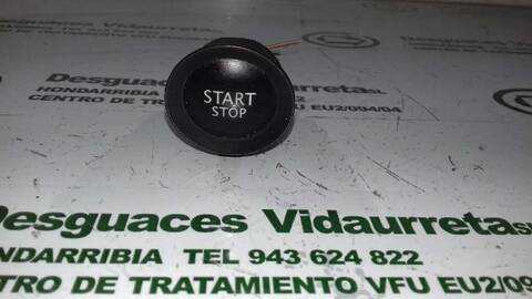 Foto 1ª: Motor de Arranque Renault Megane CONFORT AUTHENTIQUE BERLINA 101CV 74KW II CLASSIC BERLINA [K9K728] (2004)