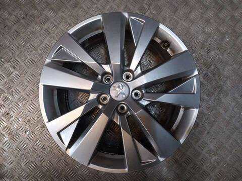 Foto 3ª: Juego LLantas Peugeot 3008 ACTIVE 131CV 96KW [YH01] (2022)