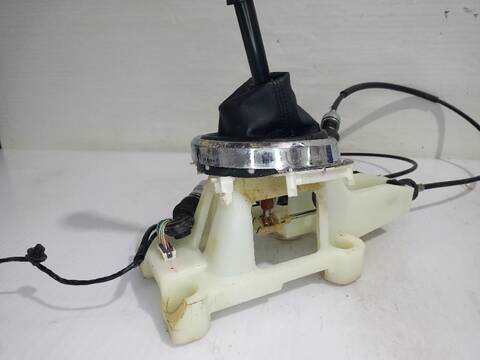 Foto 2ª: Palanca de Cambio Mitsubishi ASX MOTION 4WD 116CV [4N13] (2010)