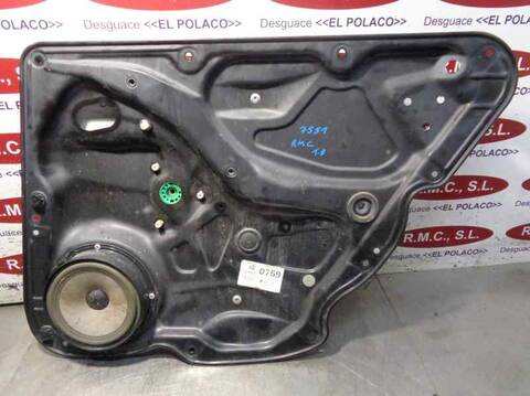 Foto 1ª: Elevalunas Manual Trasero Derecho Volkswagen Jetta 2.0 TDI 140CV 103KW [CBD] (2009)