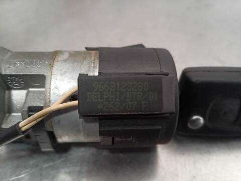 Foto 4ª: Antirrobo Peugeot 308 SPORT 90CV 66KW [9HZ] (2008)