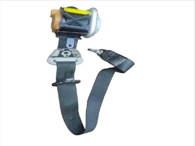 Cinturón Delantero Derecho Toyota Avensis 2.0 D-4D CDT250_ CDT250R)