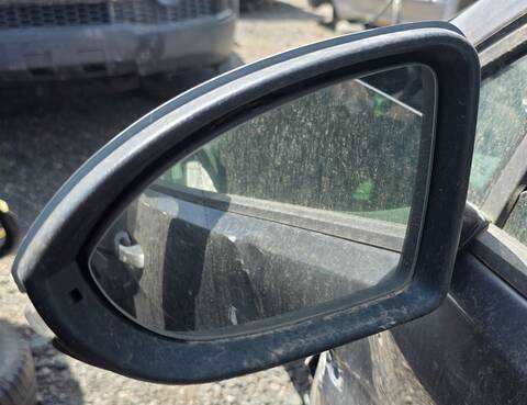 Foto 2ª: Retrovisor Izquierdo Volkswagen Golf EDITION BLUEMOTION TECH. 105CV 77KW (2014)
