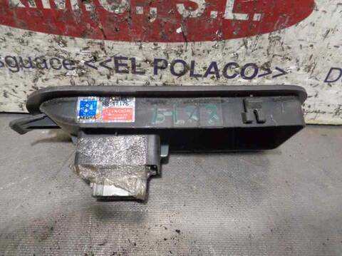 Foto 1ª: Botonera Elevalunas Renault Scenic AUTHENTIQUE 120CV 88KW [F9Q D8] (2005)