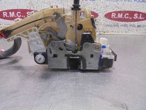 Foto 4ª: Cerradura Puerta Trasera Derecha Fiat Freemont BASIS 140CV 103KW [939B5000] (2011)