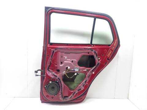 Foto 3ª: Puerta Trasera Derecha Toyota Urban 1NR (2009)