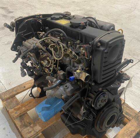 Foto 2ª: Motor Completo Nissan Almera 2.0 DIESEL 75CV 55KW [CD20] (1999)