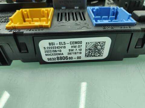 Foto 2ª: Caja Reles Fusibles Citroen C3 FEEL AIRCROSS 110CV 81KW [YH01] (2023)