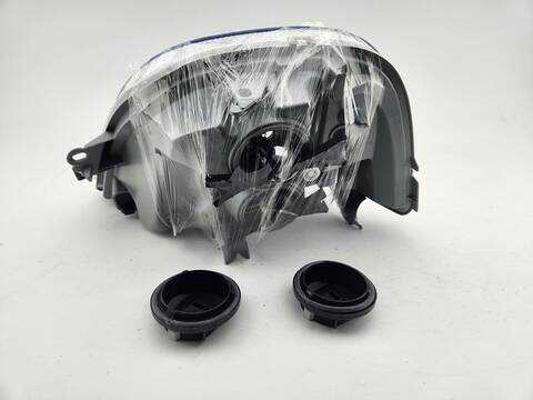Foto 4ª: Faro Derecho Nissan Interstar CAJA CERRADA L1H1 2.8 TO 82CV 60KW (2003)