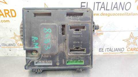 Caja Reles Fusibles Renault Megane EXPRESSION BERLINA 90CV 66KW III BERLINA 5 P