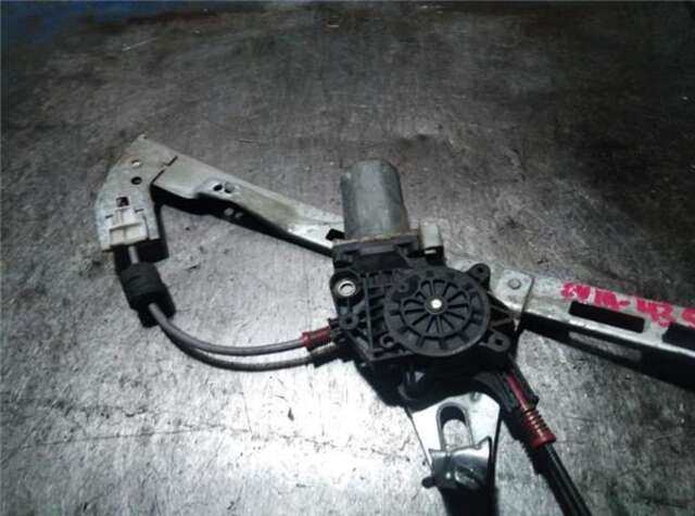 Foto 2ª: Elevalunas Eléctrico Delantero Derecho Peugeot 206 1.4 HDI ECO 70 [8HX (DV4TD)]