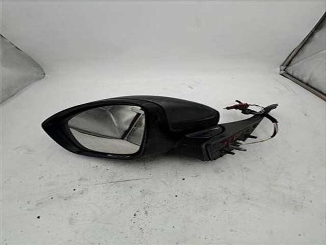 Retrovisor Izquierdo Peugeot 2008 1.2 SIGNATURE [1.2 LTR. - 60 KW 12V E-VTI - PURETECH]