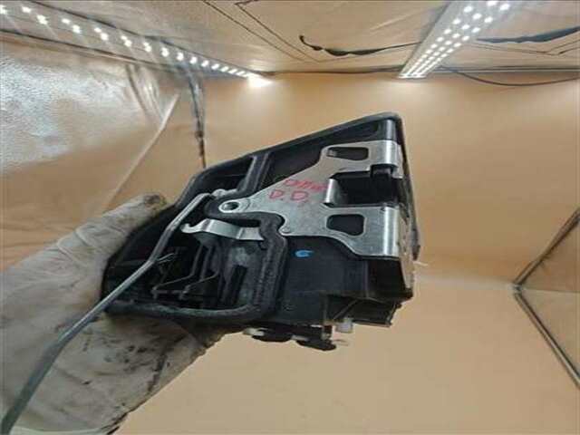 Cerradura Puerta Delantera Derecha Bmw Serie 1 114 2.0 120I [2.0 LTR. - 110 KW 16V CAT (N46)]
